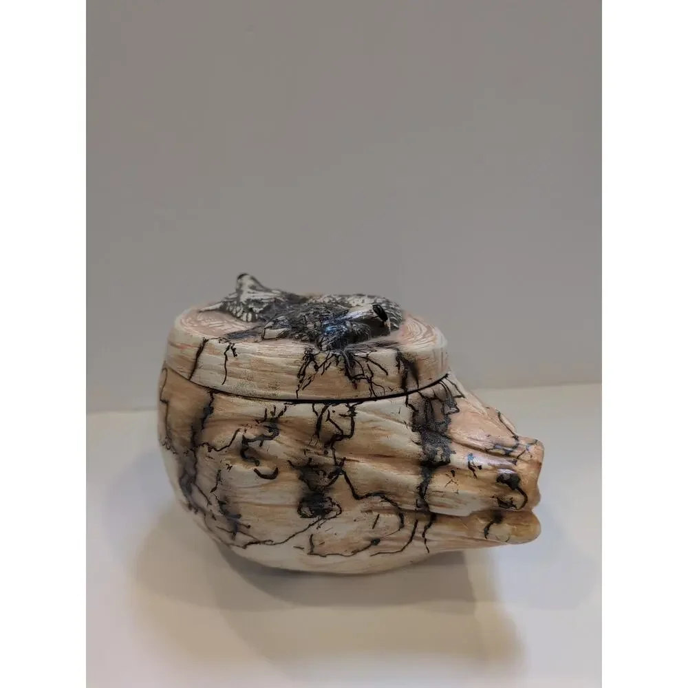 Vtg Art Pottery Horsehair‎ Bowl Log W/ Gray Wolves On Lid Signed 8 Inch